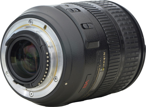 Objetiva Nikon 18-200mm + 2 Filtros Nikon Preto (Usado)
