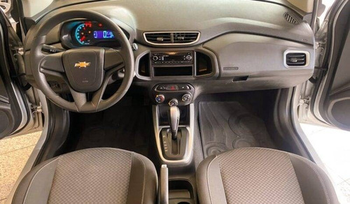 Imagem 4 de 11 de Chevrolet Onix 1.4 Mpfi Advantage 8v Flex 4p Automático