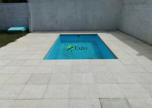 Vendo Casa Con Piscina A Estrenar A 7 De La Playa. Precio Usd 259 Dólares. Si Acepta Compra Por Banco