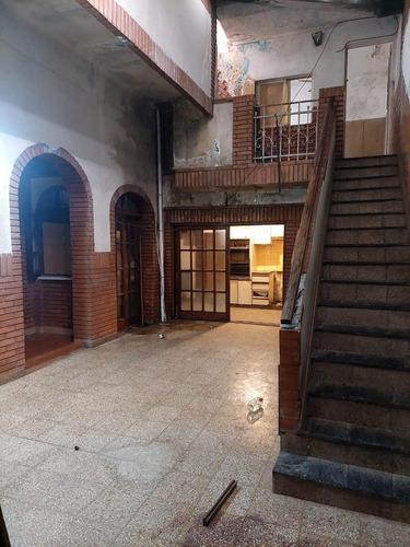 6 Ambientes Entrada Independiente A Refaccionar