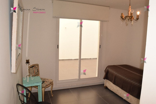 Apartamento En Peninsula, 2 Dormitorios *- Ref: 9653