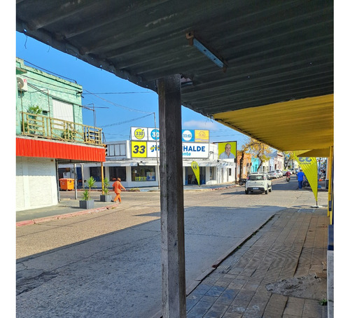 Jm Se Alquila Local Comercial En Buena Ubicación