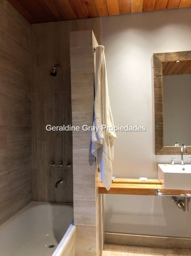Casa En Venta De 3 Dormitorios En Chapelco Golf & Resort,san Martín De Los Andes