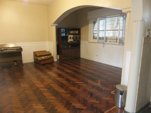 Dueño Directo Vende Amplia Casa De 3 Dormitorios En Planta Baja Barrio Jorge Cura, Rosario