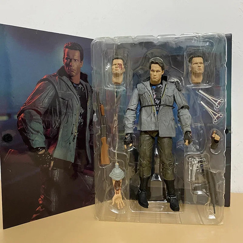 Boneco De Ação Neca Terminator T-800 Schwarzenegger