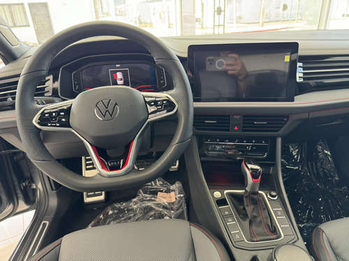 Volkswagen Vento 2.0 Tsi Gli 230Cv At