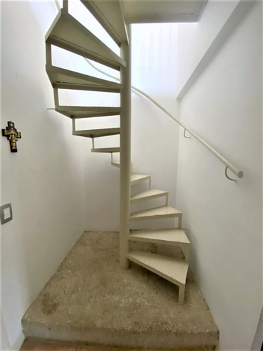 Imagen 8 de 18 de Apartamento Duplex En Paraiso Ii, En Alquiler