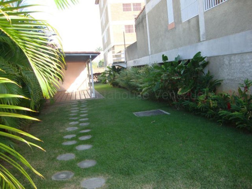 Milagros Inmuebles Apartamento Venta Cabudare Lara Av Intercomunal Barquisimeto Acarigua Economica Residencial Economico Código Inmobiliaria Rent-a-house 25-5593