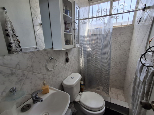 Casa En Venta De 4 Dorm. En Arica Cerca Av Cancha Rayada