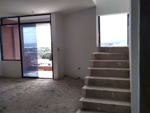 Imagen 8 de 22 de Pent-house En Venta En Urb. Arivana, Conj. Res. Kamila Suites