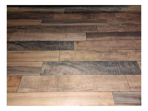 Porcelanato Simil Madera Cerro Negro Malbec 21x120 1ª X M2 