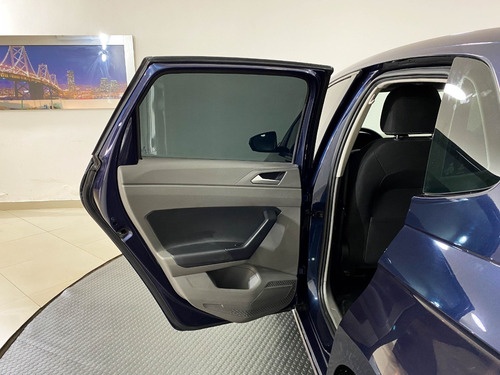 Imagem 10 de 15 de Volkswagen Polo