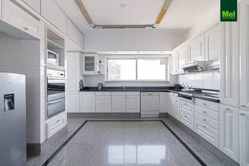 Exclusivo Piso De 6 Ambientes En Venta Con Amenities
