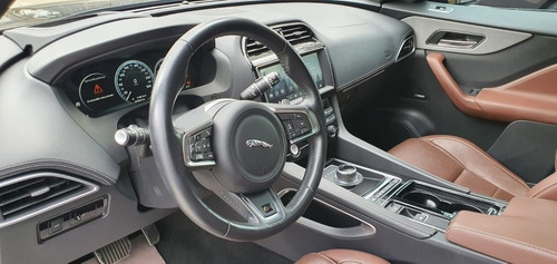 Imagen 11 de 15 de Jaguar F-pace S V6 Super Cargada 2018