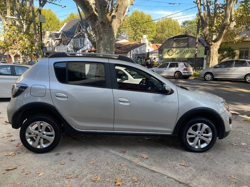 Renault Sandero Stepway Privilege - Excelente Estado!