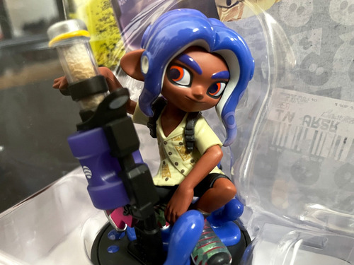 Octoling Boy Blue Splatoon 3 Amiibo (Usado)