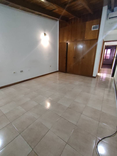 Imagen 9 de 20 de Townhouse Para Remodelar Agua Marina Country El Paraiso 2