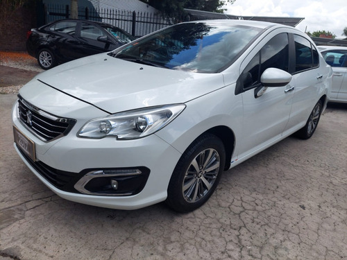 Imagen 1 de 16 de Peugeot 408 1.6 Active 115cv