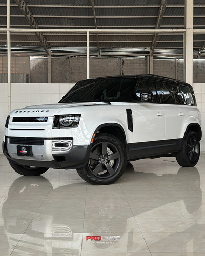 Land Rover Defender P400