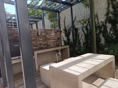 Dos Estacionamientos 2d/2b Terraza Bodega Cocina Americana