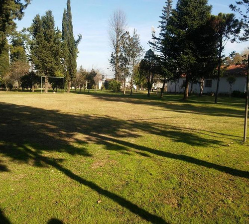 Casa Quinta 4 Amb. Sobre 2 Lotes De 5000m2 Cada Uno