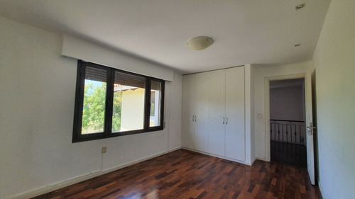 Imagen 24 de 30 de Venta Excelente Casa En Cumbres De Carrasco