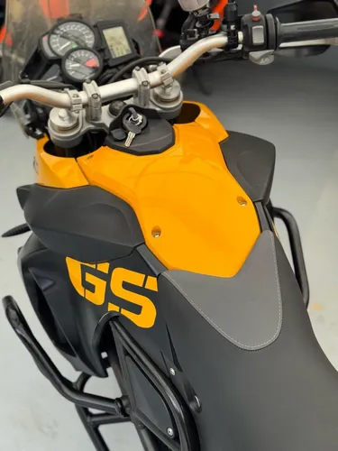 Bmw F800 Gs - Modelo2009 - Soat: 16-8-2025