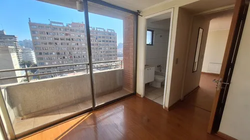 Departamento En Arriendo De 1 Dorm. En Santiago