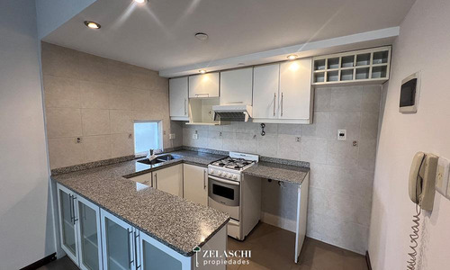 Departamento Mono Ambiente En Venta: Calle Sarmiento - Caseros -zelaschi Propiedades