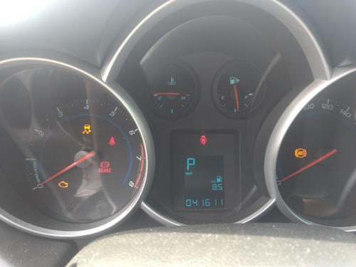 Imagem 7 de 15 de Chevrolet Cruze 13 Lt Sedan Automático Sucata Para Peças