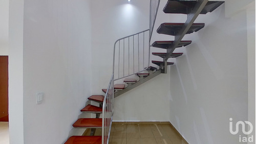 Venta Departamento 2 Ambientes Centro (área 1)