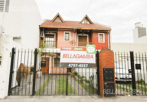 Imagen 2 de 18 de Sobresaliente Triplex 4 Ambientes Con Patio Y Piscina