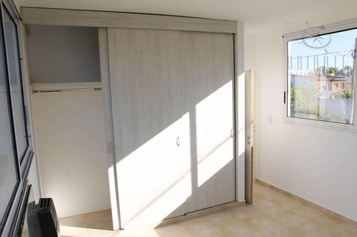 Imagen 15 de 19 de Departamento - La Plata