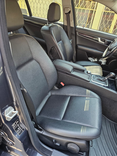 Mercedes-Benz C200 1.8 200 Cgi Exclusive At