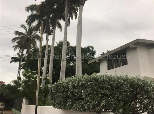 Vendo Casa Quinta Lecheria.