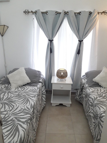 Casa Y Apto A 1 Del Mar,baja Temporada (hasta Noviembre A 65 Usd Por Noche