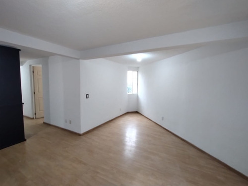 Departamento En Venta En La Miguel Hidalgo Col. San Joaquin