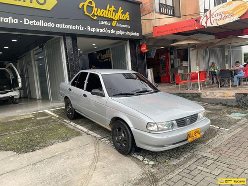 Imagen 3 de 11 de Nissan Sentra Std