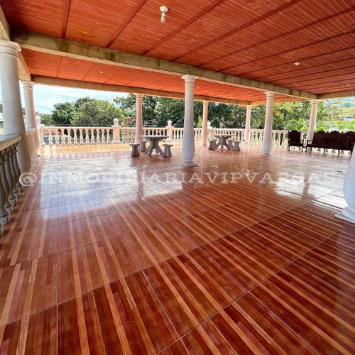 En Venta Casa En Caraballeda Estado La Guaira Ref 012 - 328