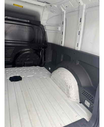 Fiat Fiorino 1.4 MPI FURGÃO ENDURANCE 8V FLEX 2P MANUAL