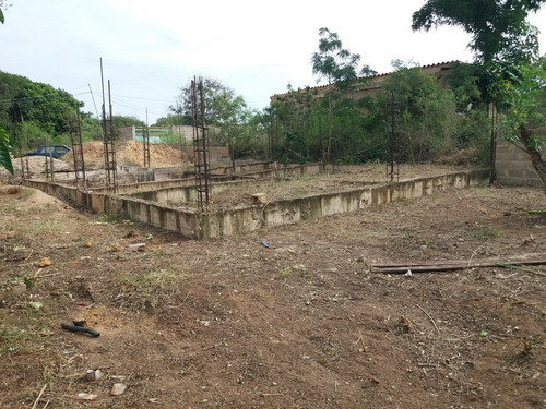 Imagen 3 de 5 de Potencial En Lote Deterreno Con Bienechuria