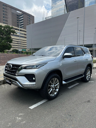 Toyota Fortuner Srv 2021 2.8 Diesel Blindada