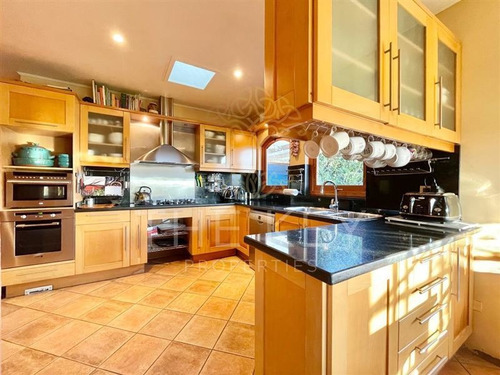 Imagen 12 de 30 de Casa En Venta De 4 Dormitorios En Concón