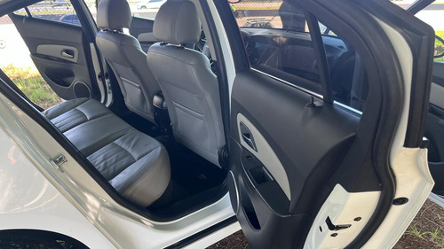 Chevrolet Cruze 1.8 Ltz Mt 4 p