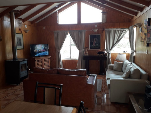 Imagen 4 de 20 de Acogedora Casa, 4 Dorm., 2 Baños Para 10 Personas.