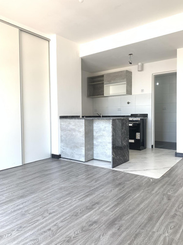 Venta Departamento Monoambiente Banfield.