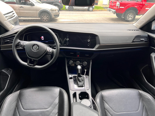 Volkswagen Vento 1.4 Highline 150cv At