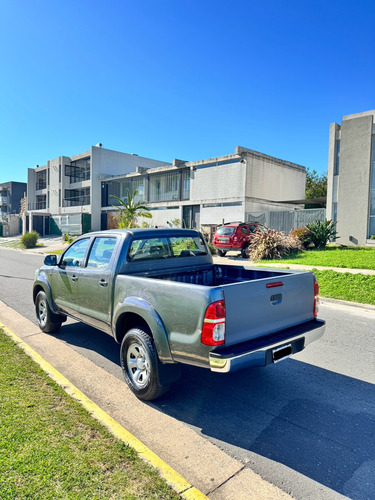 Toyota Hilux Pick-Up 3.0 Cd Sr C/ab I 171cv 4x4