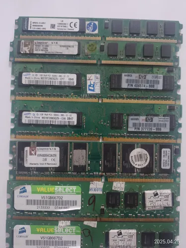 Lote De 15 Memorias Ram (6 Ddr2 Y 9 Ddr1) - Se Vende Como Es (Usado)