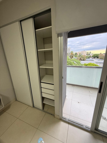 Oportunidad Imperdible, ¡descubre Estos Dos Espaciosos Monoambientes Sobre Calle Lavalle 900!